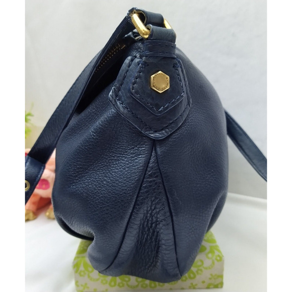 Marc Jacobs Natasha Blue Pebbled Leather Zipper Pocket Crossbody Bag - Picture 4 of 16